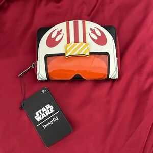 NWT Loungefly Star Wars X-Wing Helmet Wallet